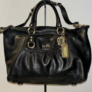 Coach Madison Sabrina Carry All- Black Leather Gold hardware- L0871-12937